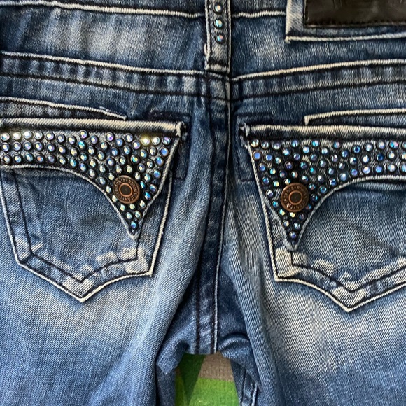 Robin’s Jean (kids) - Picture 2 of 4